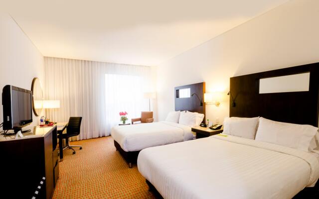 Holiday Inn Bogota Airport by IHG