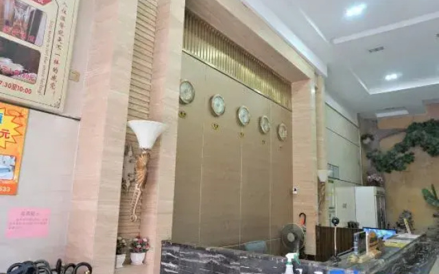 Sihui Warm Business Hotel (Dawang Plaza)