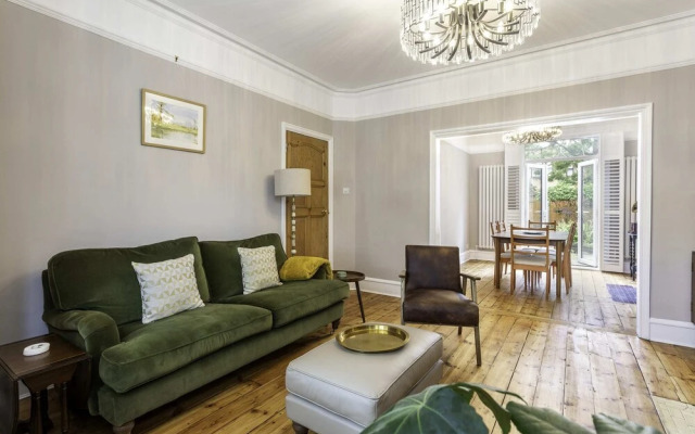 Terraced Edwardian House-poets' Corner