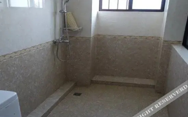 Tengchong Heshun Damabang Inn