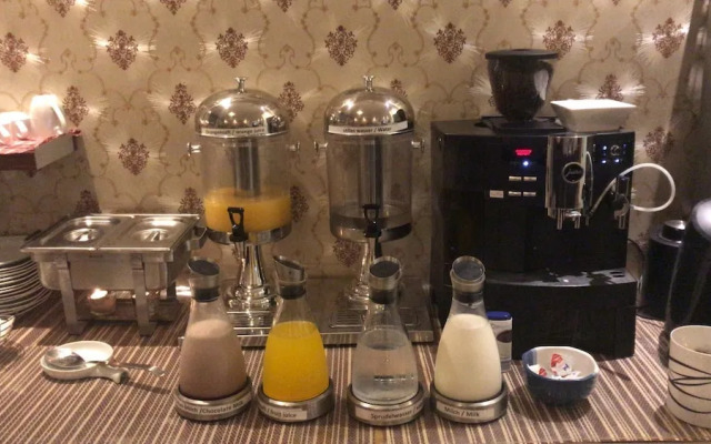 Cara Vita Hotel