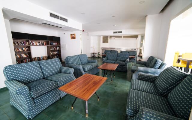 Topaz Hotel