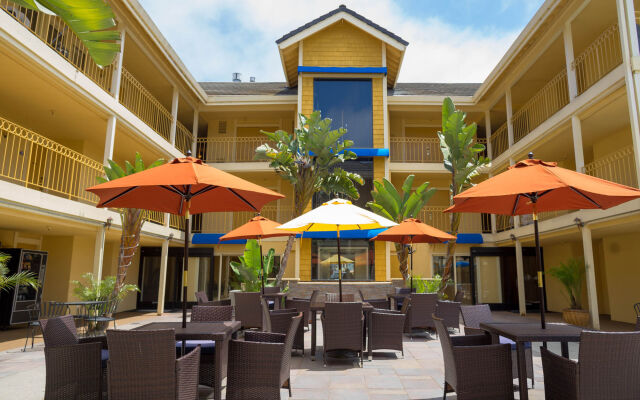 Hotel Solares