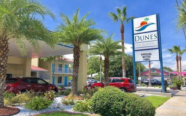 Dunes Inn & Suites