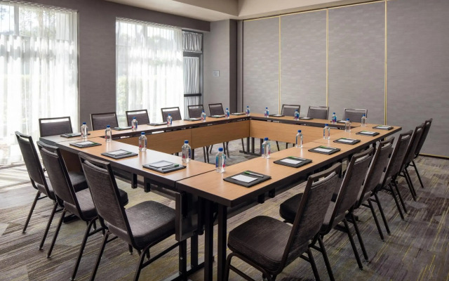 Courtyard by Marriott Richmond/Berkeley