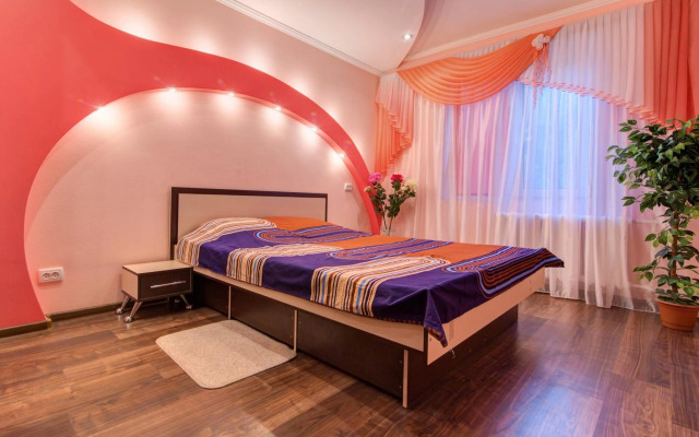 Apartment on Riverfront of Dnepr