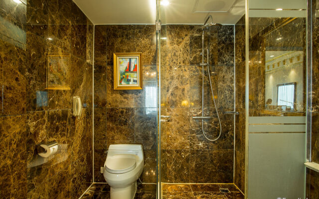 Grand Plaza Hotel Hanoi