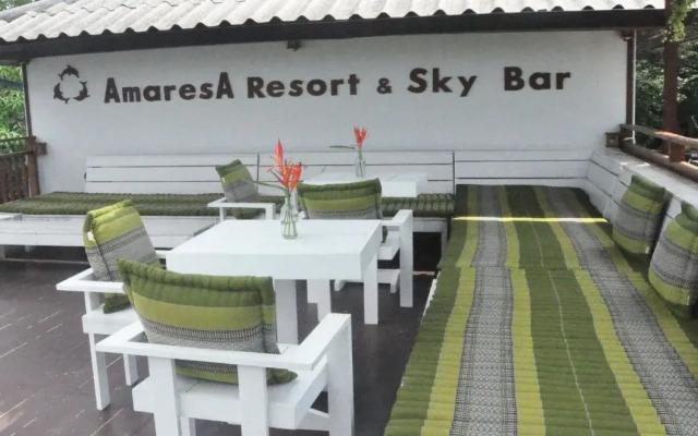 AmaresA Resort & Skybar