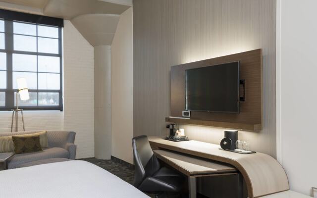 Courtyard Waterloo Cedar Falls