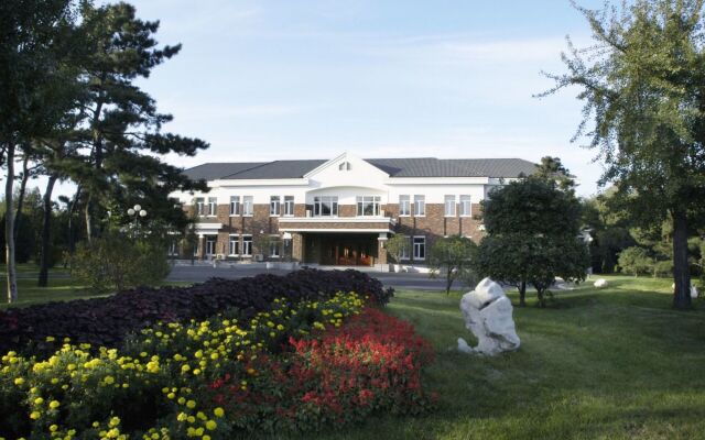 Liaoning Friendship Hotel