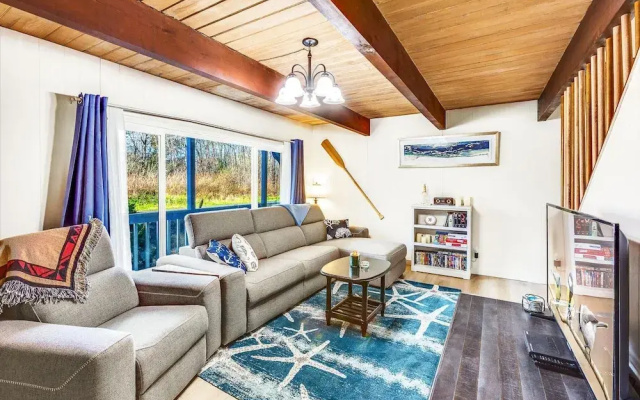 Captain Green s Cabin