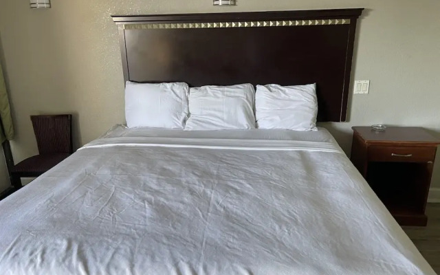 Express Inn West Memphis