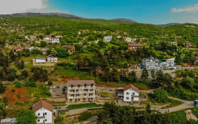 Villa Megdani