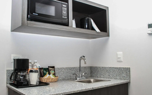 Holiday Inn Express & Suites Hermosillo