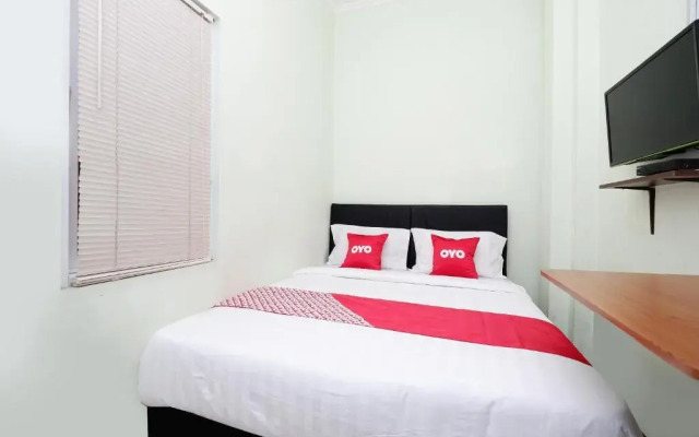 OYO 1815 Gatsu Residence