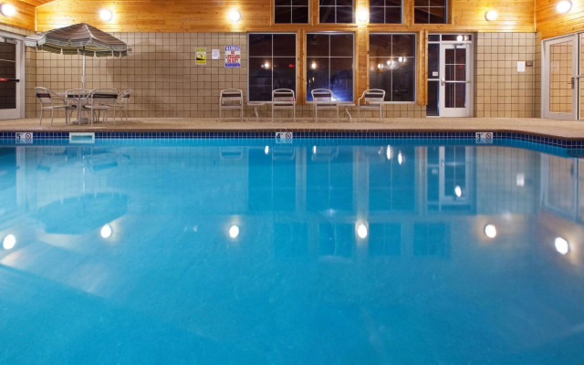 AmericInn by Wyndham Anamosa