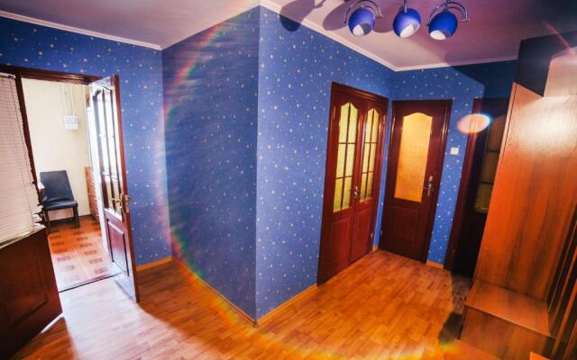 2-bedroom on Mykolaychuka street