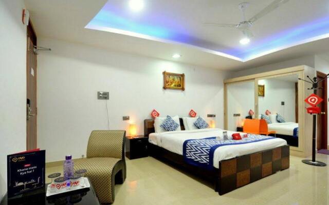 OYO Premium Gachibowli Near DLF