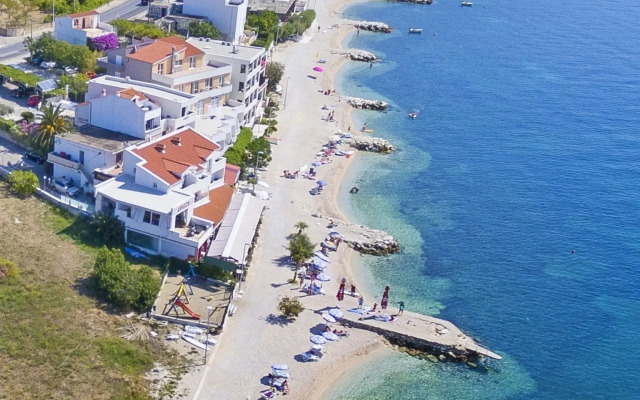 Apartments Dama (ex Danica)