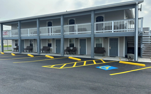 Village Inn Motel