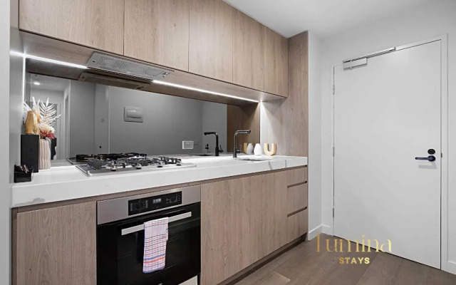Lumina Suites