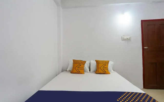 SPOT ON Thozhupaadan Residency