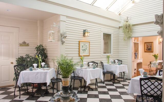 The Captain Farris House B&B