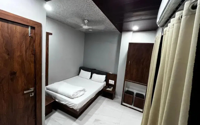 Hotel Shankar by OYO Rooms