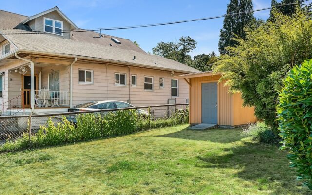 Seattle Vacation Home - Roy Street