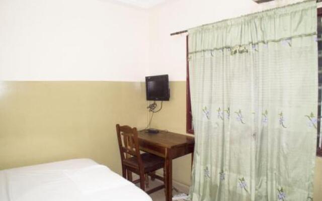Royal Hotel