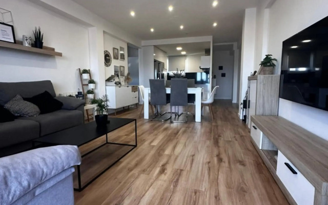 Apartamento con piscina en el centro de Sanxenxo
