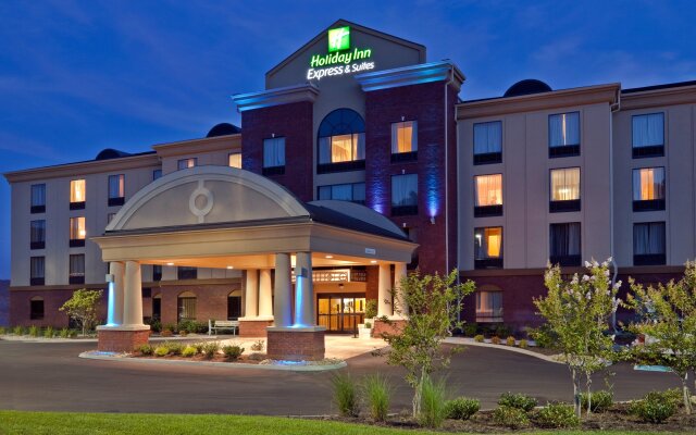 Holiday Inn Express Hotel & Suites Kodak East - Sevierville, an IHG Hotel