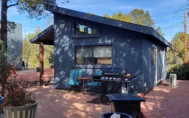 Serene New Build,1 bdrm guesthouse in Red Rock Country in W. Sedona