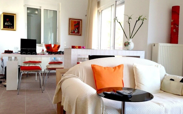 Amalia Residences