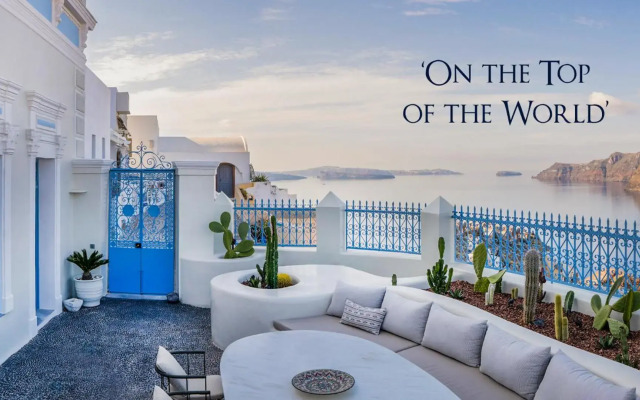 Oia Mansion