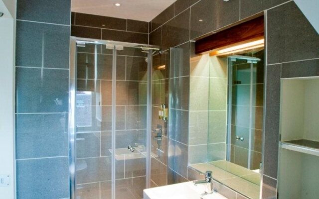 Merchiston Residence