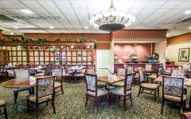 Stayable Jacksonville West