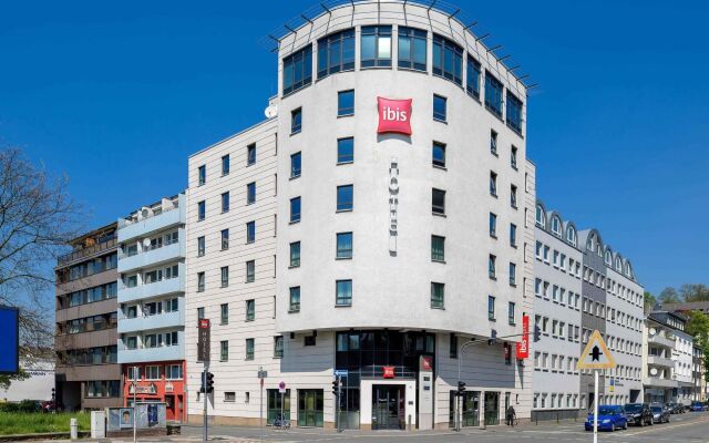 B&B HOTEL Wuppertal-City