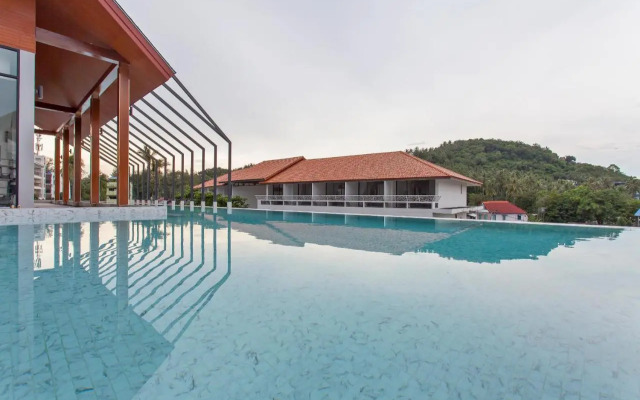 Palmyrah Surin Apartments by Beringela