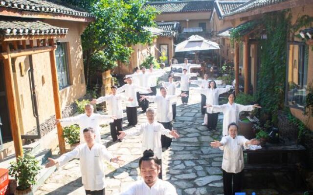 Yinxian Bieyuan Hostel