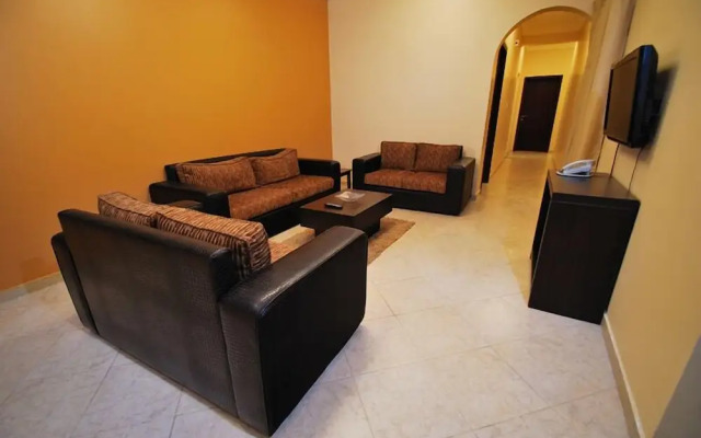 Peninsula Suites