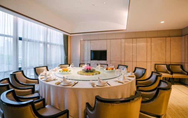 上海静安铂尔曼酒店