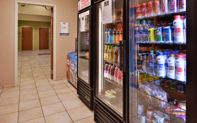 Candlewood Suites Terre Haute by IHG
