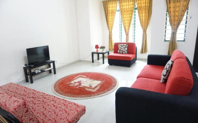 Warisan Indah Homestay KLIA 1