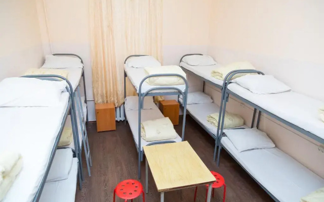 Хостел с легким паром