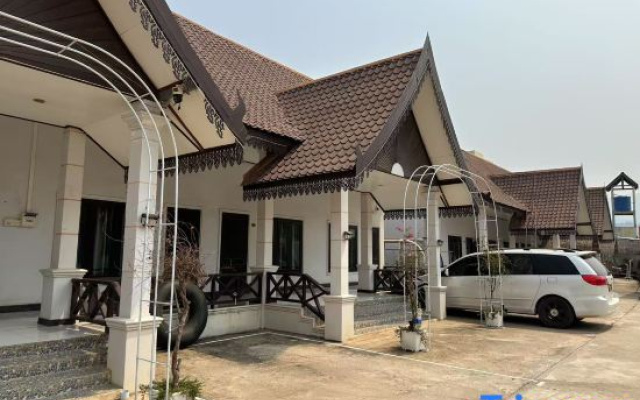 golden sunrise guesthouse