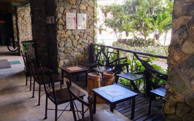 West Gorordo Hotel