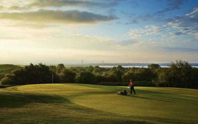 Delta Hotels by Marriott St. Pierre Country Club