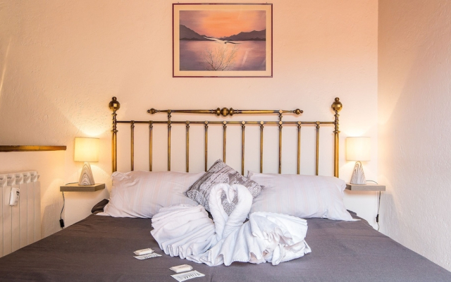 Rental in Rome Arco della Ciambella Penthouse