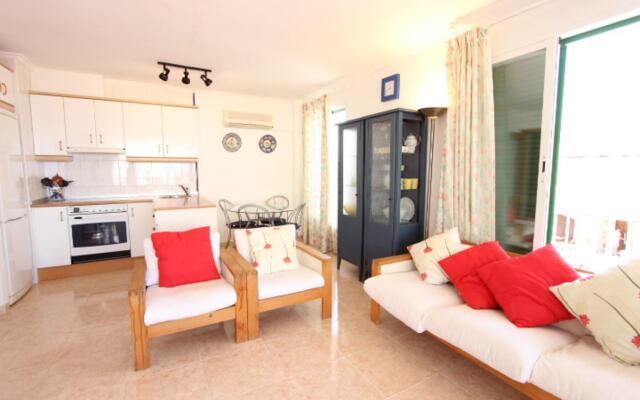 Apartment In Cordoba 100326